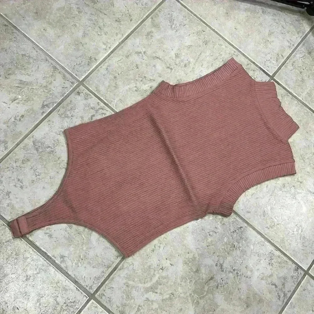 Ribbed bodysuit